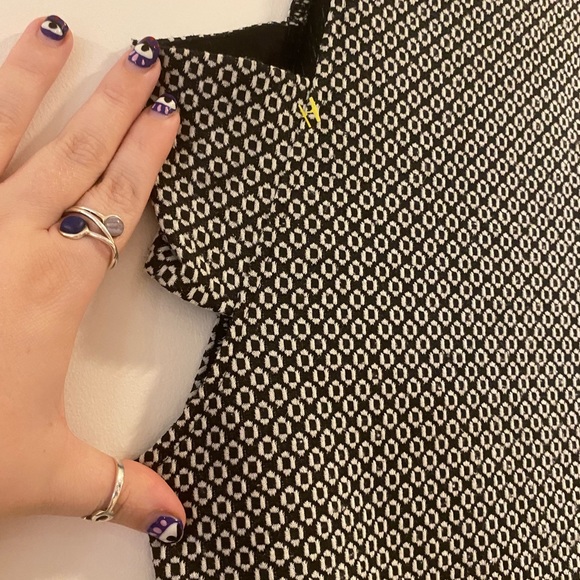 MOD 60S CUTOUT BLACK AND WHITE TWEED DRESS - Picture 4 of 6